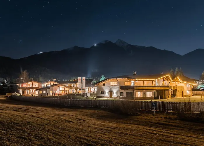 Loewen Chalet Seefeld in Tirol