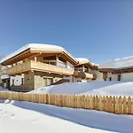 Loewen Seefeld in Tirol