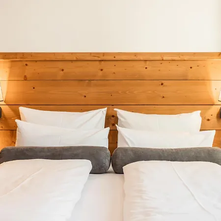 Loewen Зеефельд в Тироле