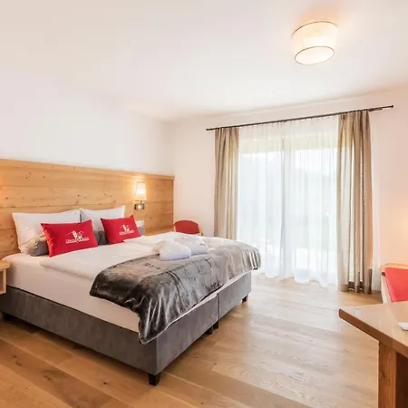 Loewen Seefeld in Tirol