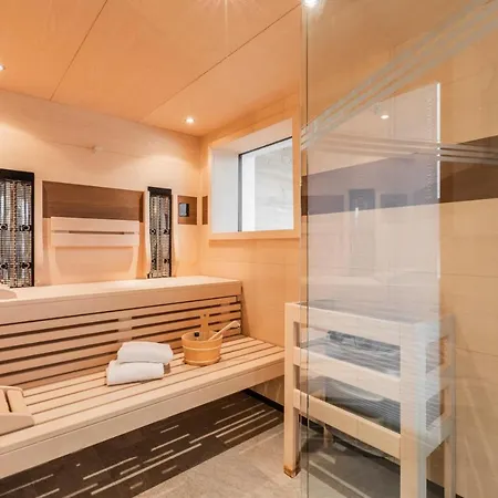 Loewen * Seefeld in Tirol